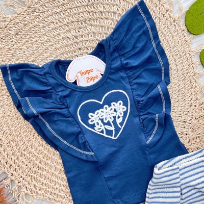 Conj. Blusa Coração com Flores Bordadas e Short Listrado - Azul Jeans